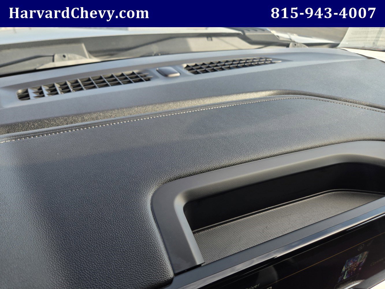 2025 Chevrolet Silverado 3500HD LT - Photo 7