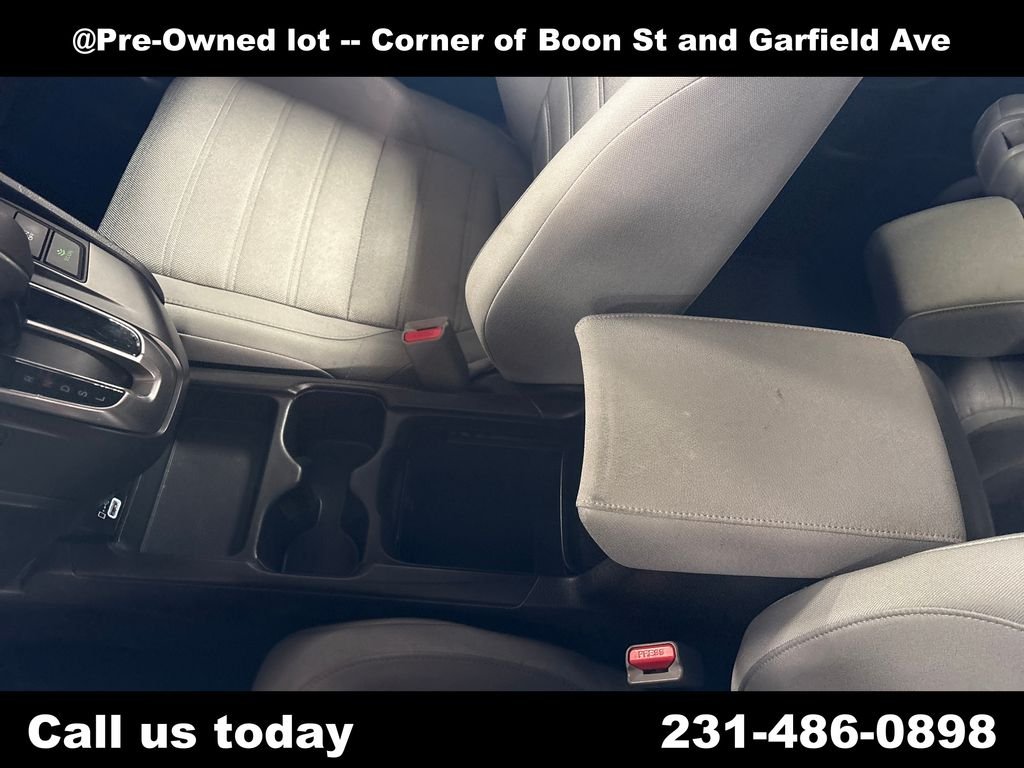 Used 2021  Honda EX image 25