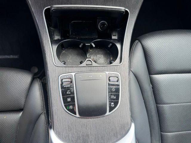 Used 2021 Black Mercedes-Benz GLC 300 image 17