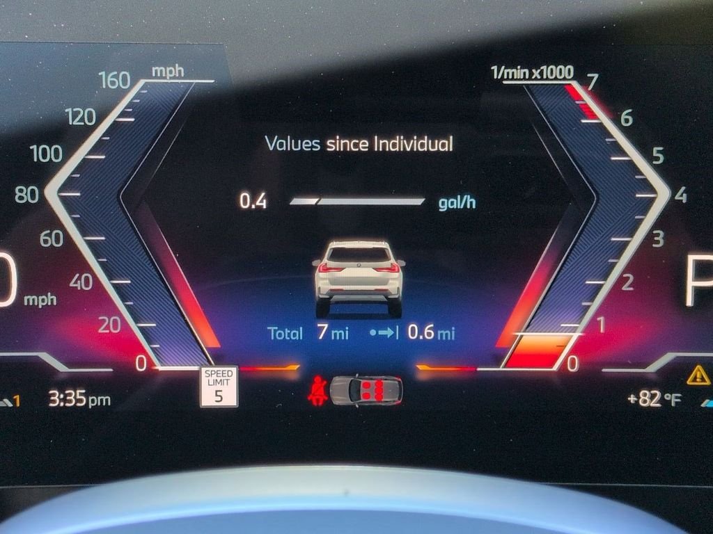 New 2026 Alpine White BMW xDrive28i image 27