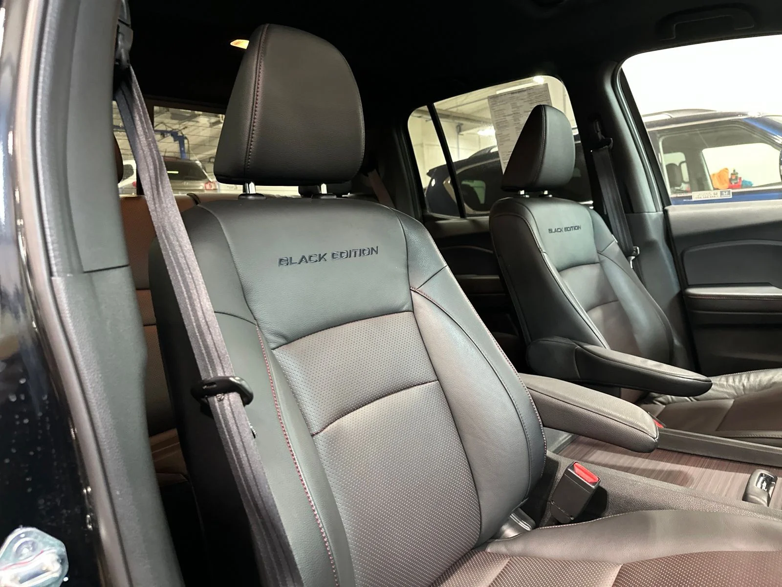 2023 Honda Ridgeline Black Edition - Photo 34