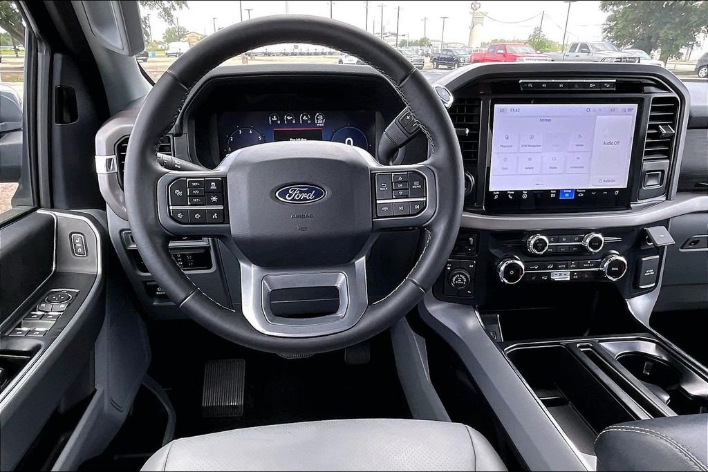 Used 2024 Gray Ford XLT image 8
