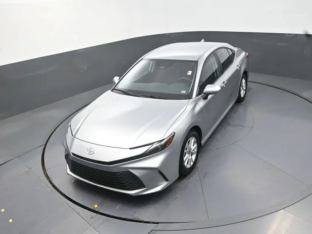 Used 2025 Silver Toyota LE image 24