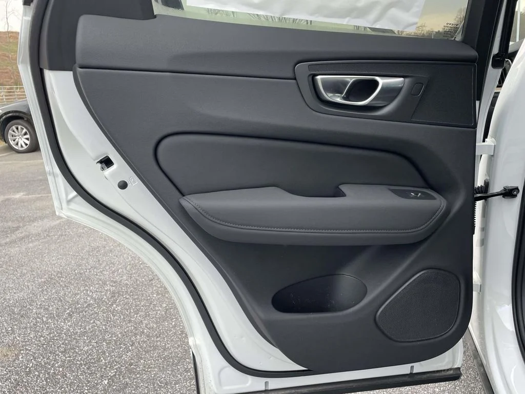 New 2026 Crystal White Volvo Plus image 2
