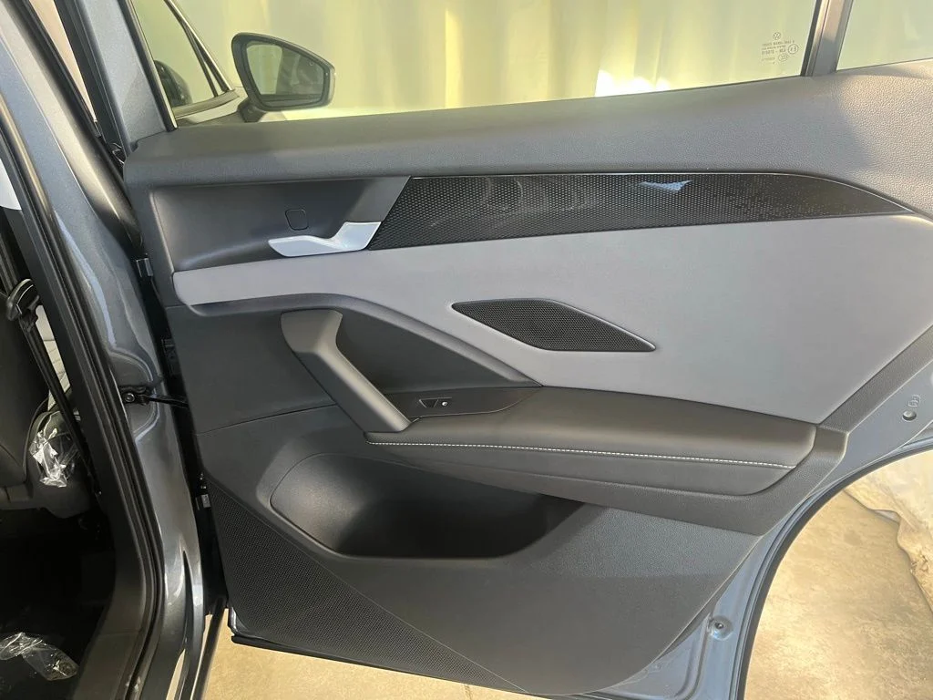 2026 Volkswagen Tiguan SE - Photo 22