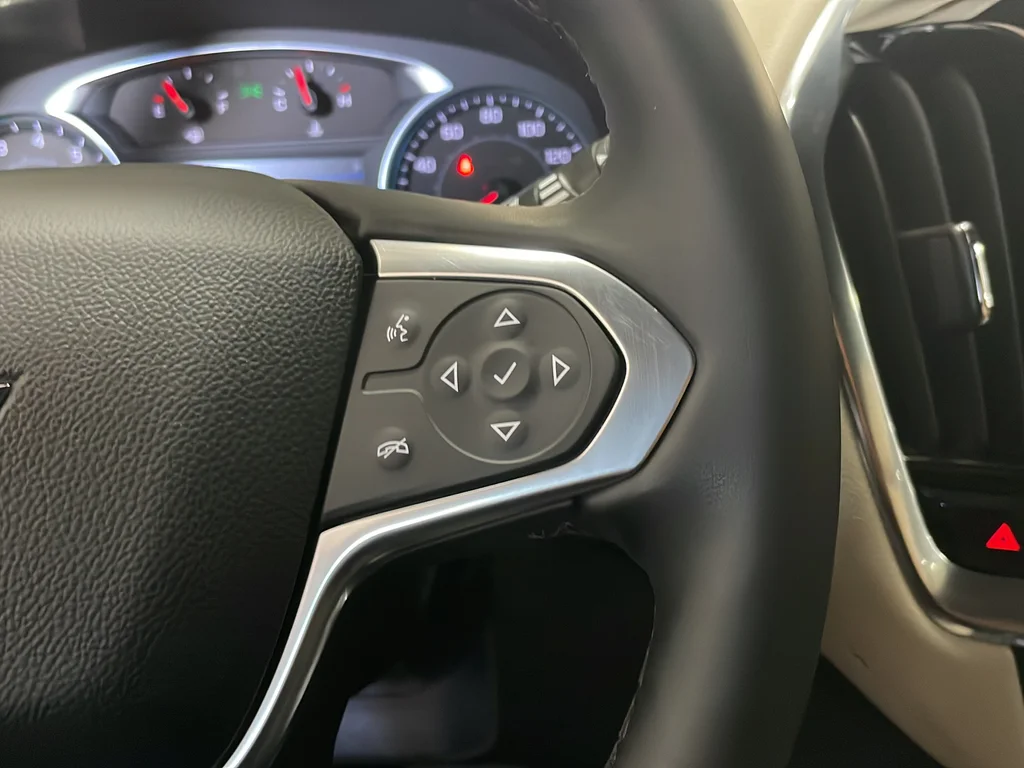 Used 2023 Gray Chevrolet LT image 16
