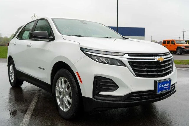 Used 2024 White Chevrolet LS image 4