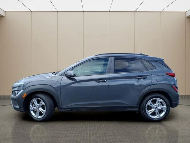 Used 2023 Gray Hyundai SEL image 16