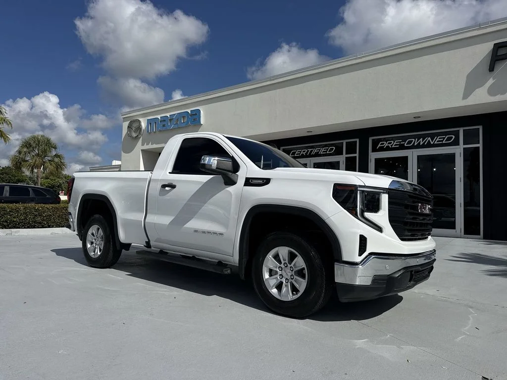 Used 2025 Summit White GMC Pro image 22