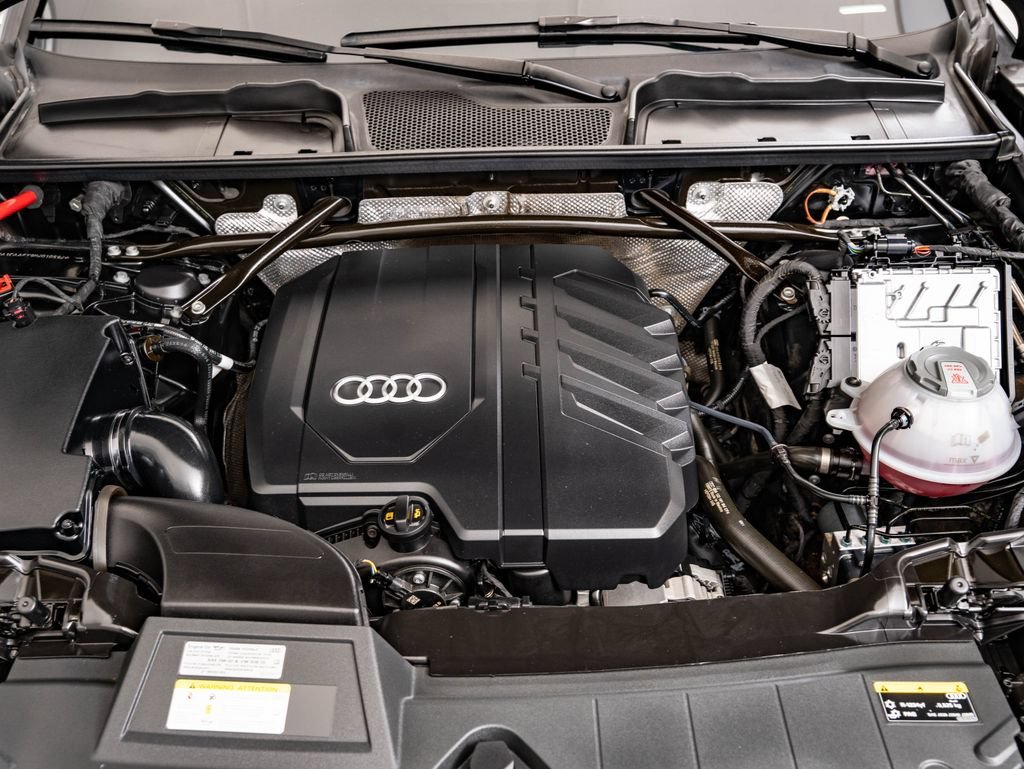 Used 2021 Mythos Black Metallic Audi 45 Prestige image 50