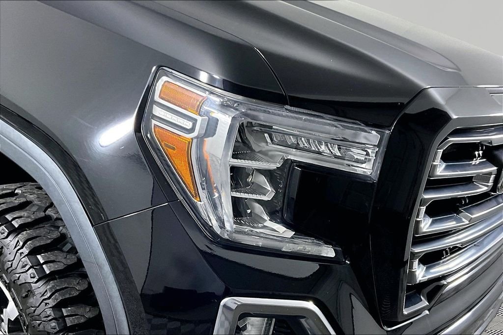 Used 2021 Black GMC AT4 image 29