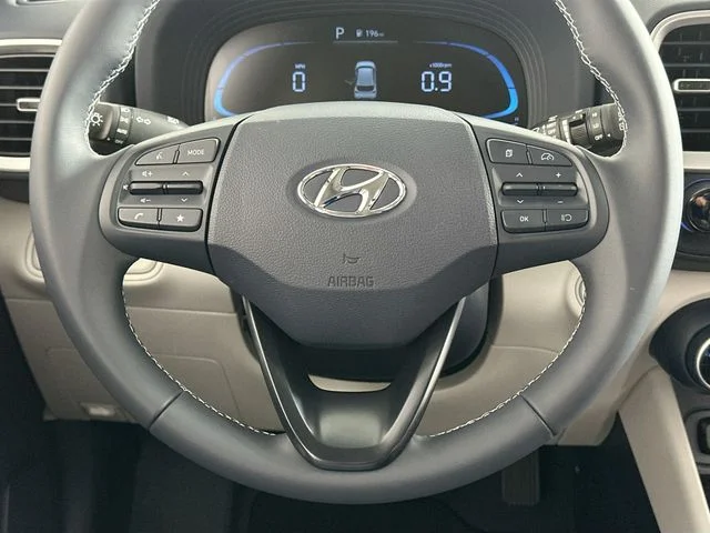 New 2026 Hyundai VENUE SEL