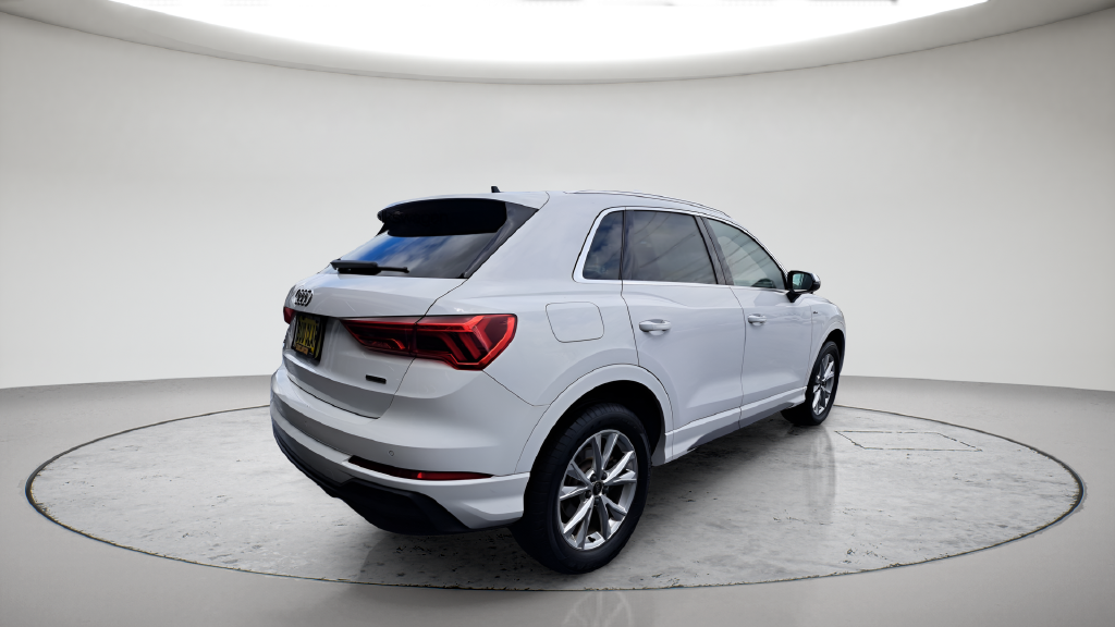 Used 2024 White Audi Premium image 18