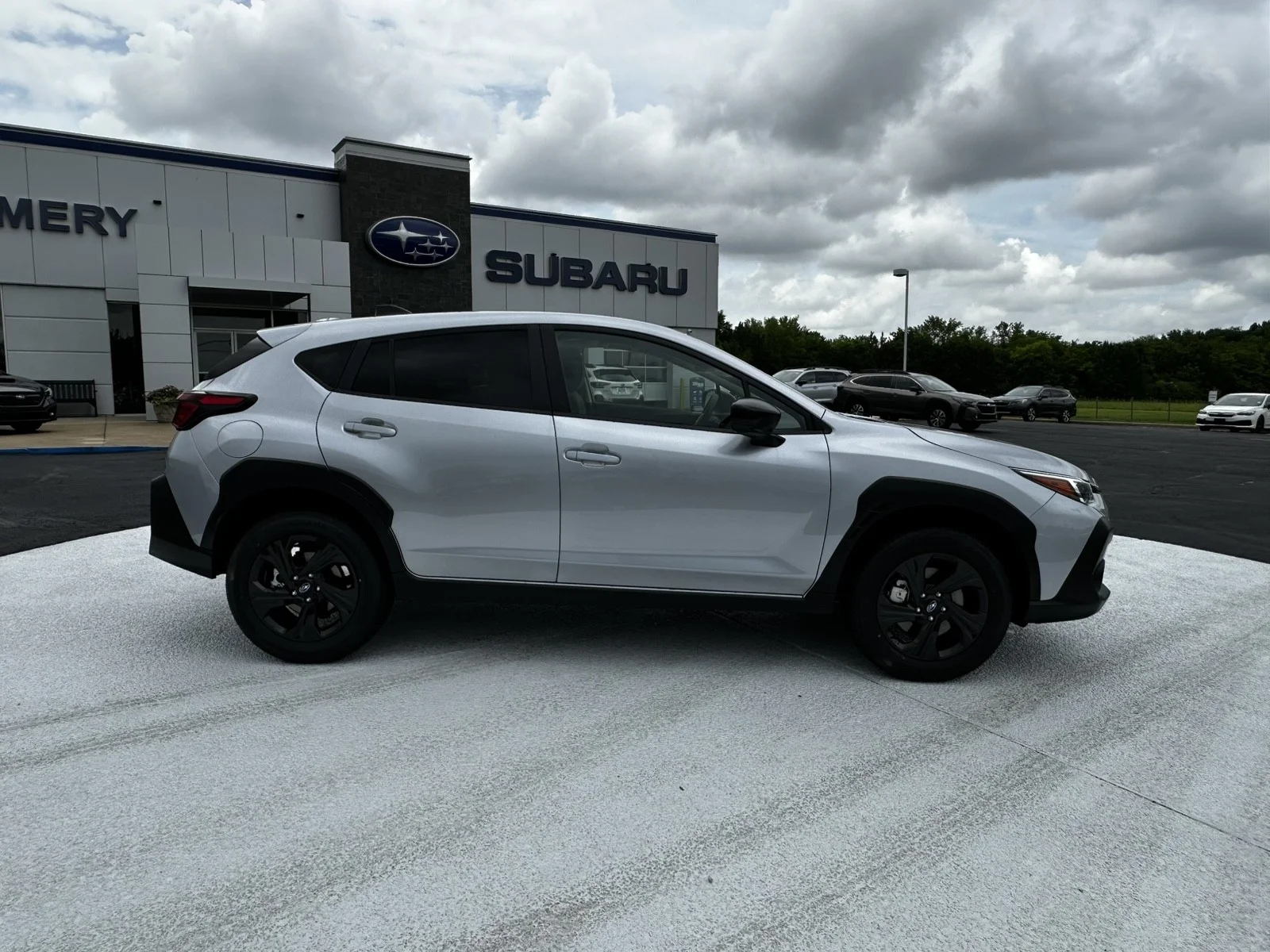 New 2026 ICE SILVER METALLIC Subaru Base image 8
