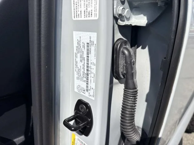 Used 2023 White Ford Raptor image 19