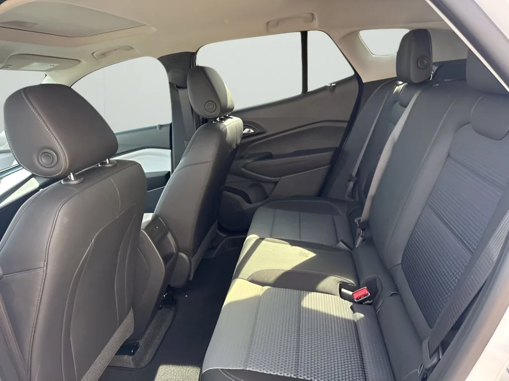 New 2026 Summit White Chevrolet LT image 17