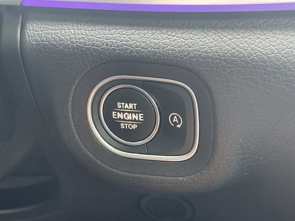 Used 2020  Mercedes-Benz GLS 580 image 28