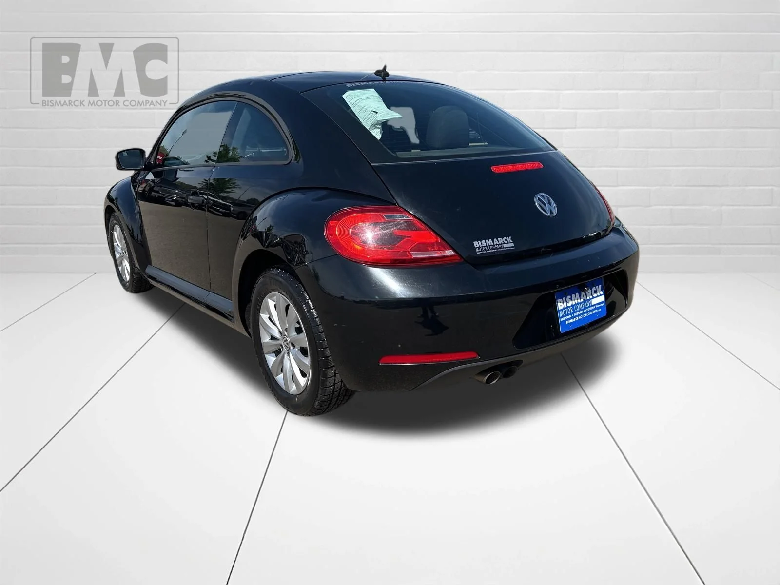 Used 2013  Volkswagen 2.5L image 4