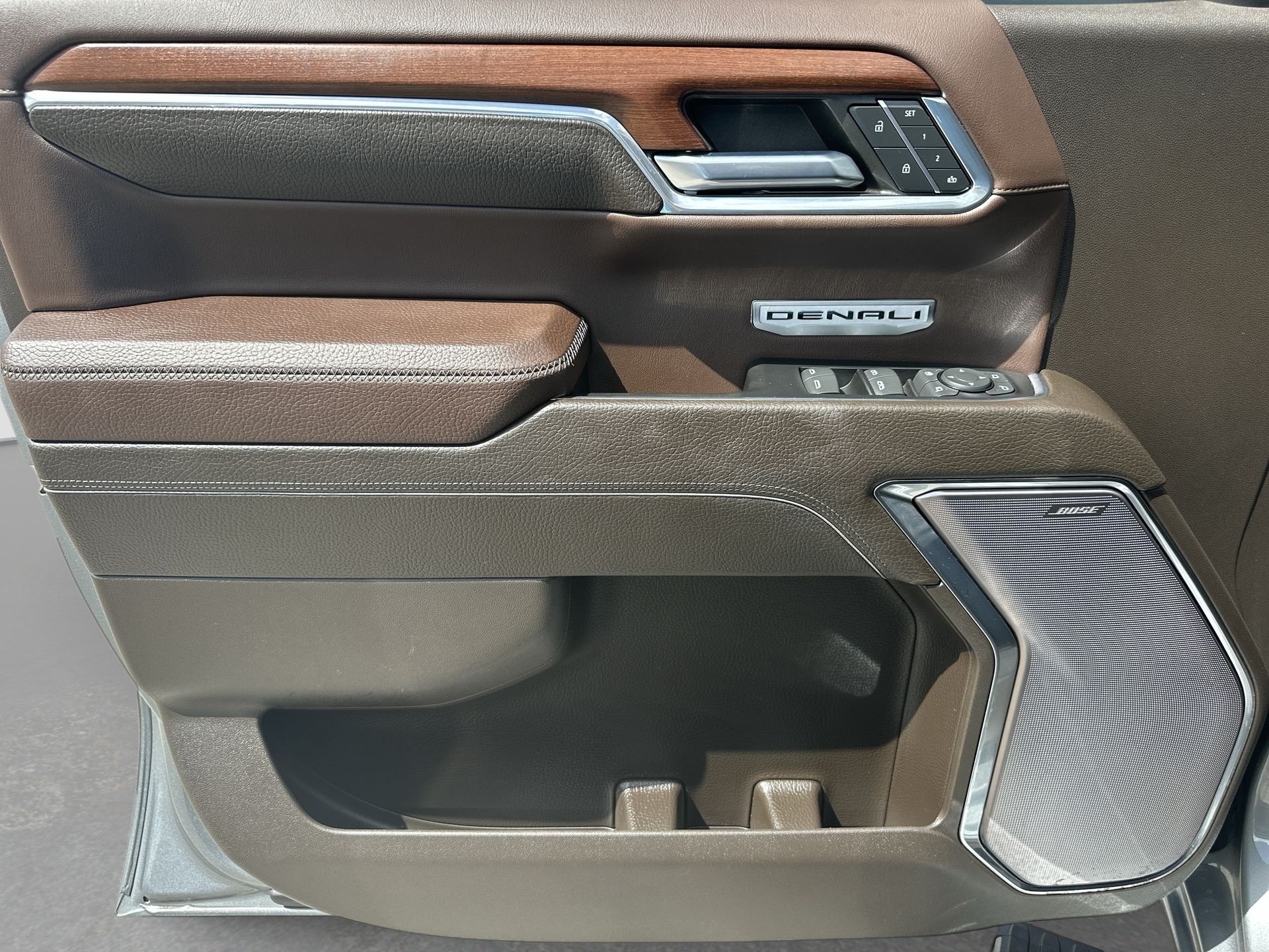 Certified Used 2023 STERLING METALLIC GMC Denali image 23