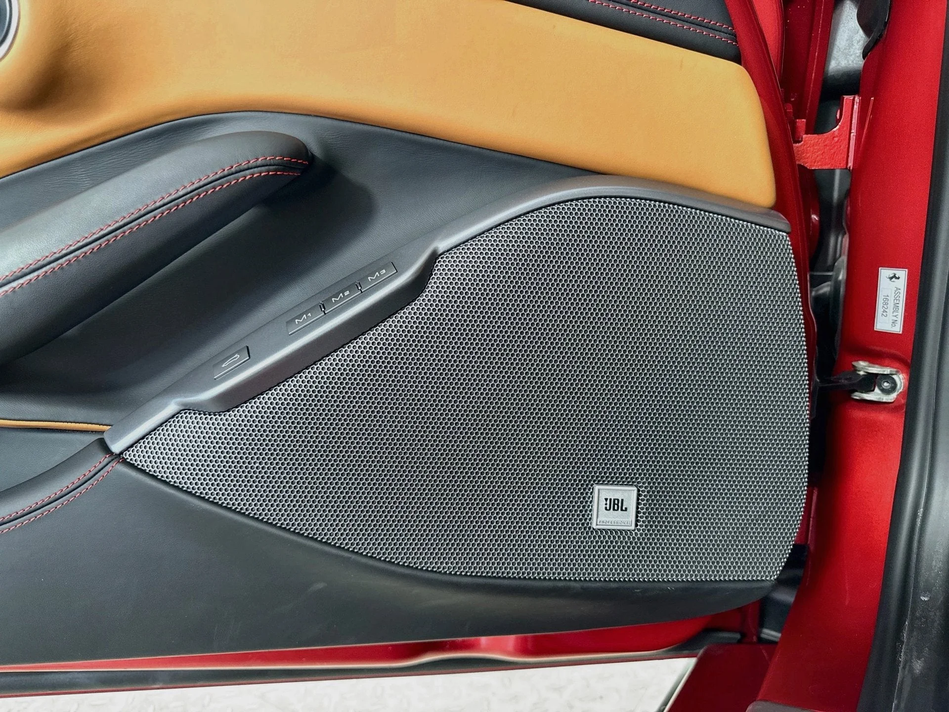 Certified Used 2019 Rosso Portofino Ferrari Base image 17