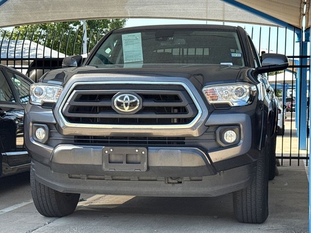 Pre-Owned 2022 Toyota Tacoma SR5