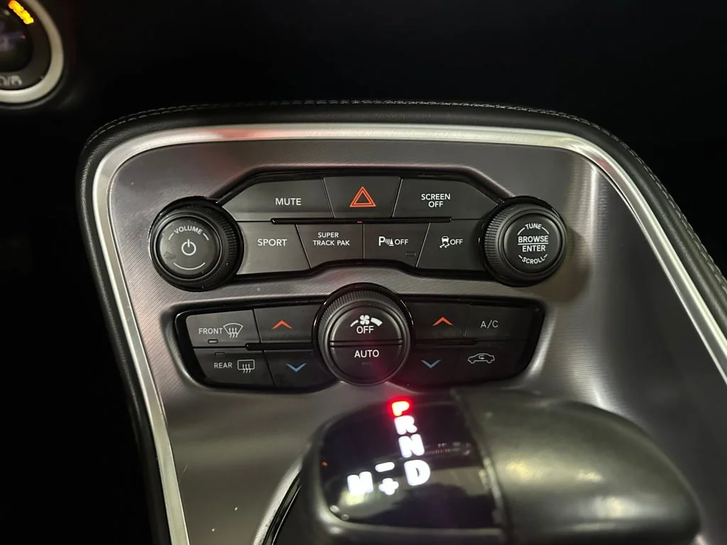 2020 Dodge Challenger R/T - Photo 15