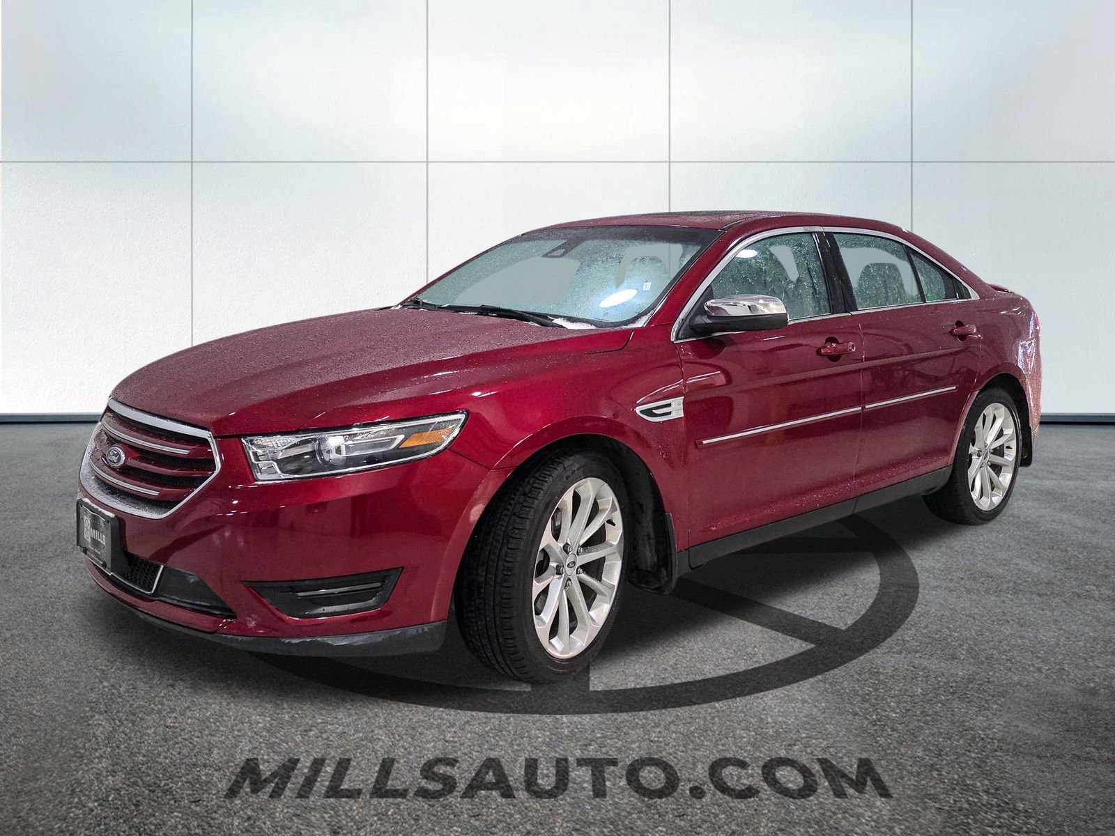 Used 2019 Ford Taurus Limited with VIN 1FAHP2F84KG100450 for sale in Willmar, MN