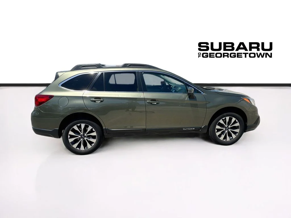 Used 2017 Green Subaru 2.5i image 8