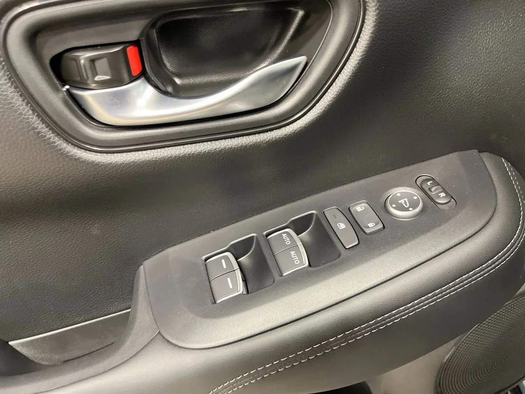 New 2027 Urban Gray Pearl Honda EX image 13