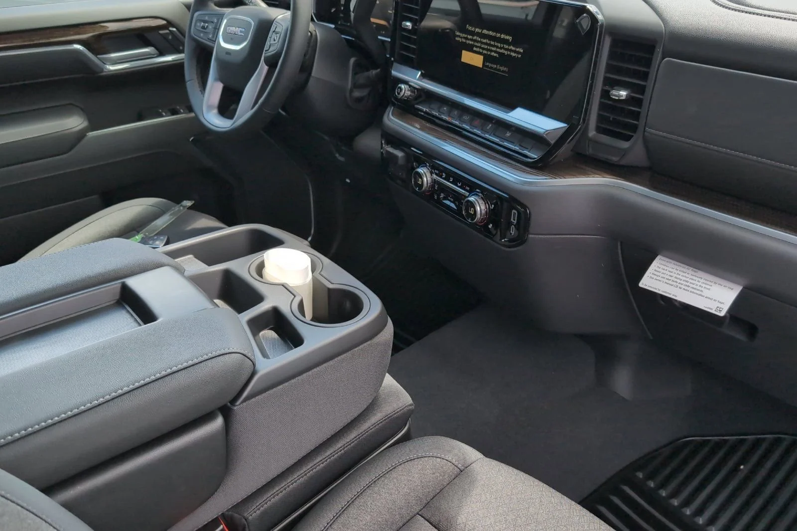 New 2026 Summit White GMC Elevation image 15