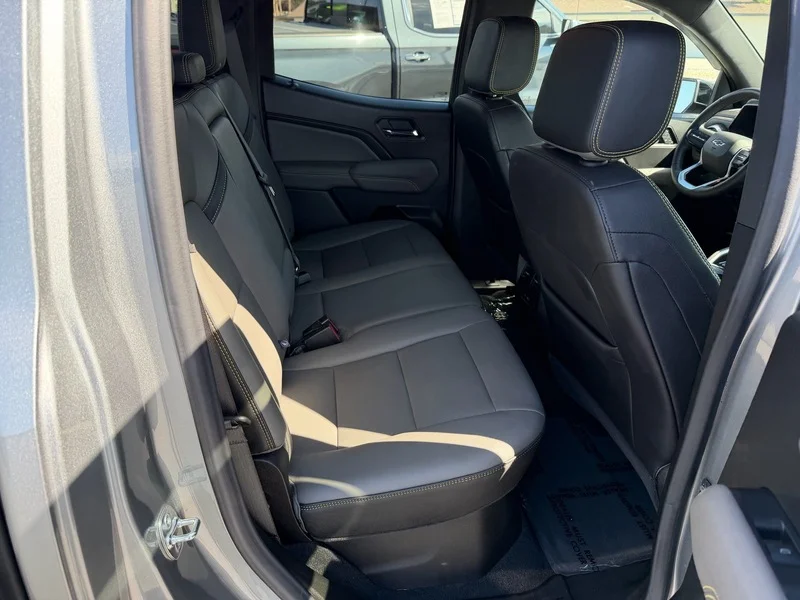 Used 2025 Sterling Gray Metallic Chevrolet ZR2 image 20