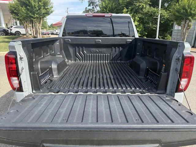 Used 2024 Gray GMC Elevation image 21