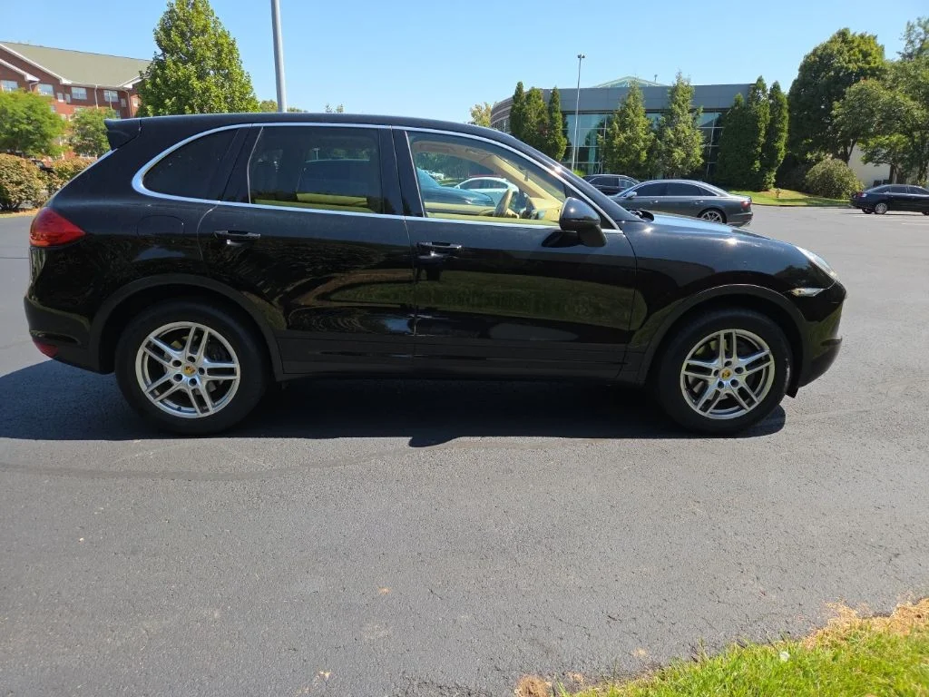 Used 2014 Black Porsche Base image 6