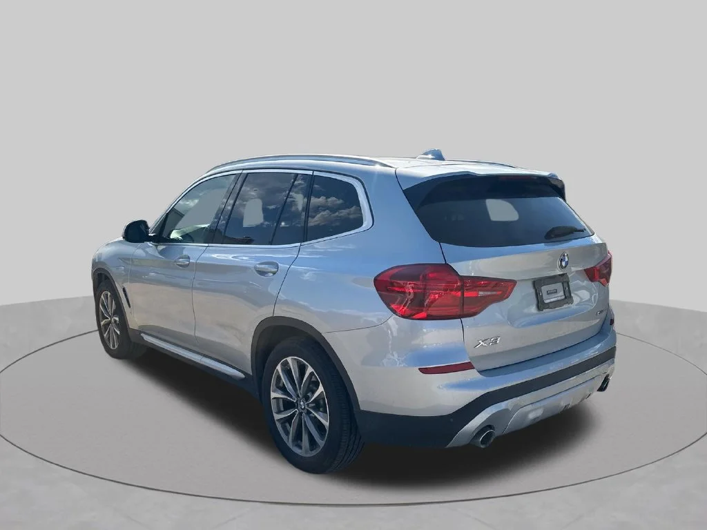 Used 2019 Silver BMW xDrive30i image 33
