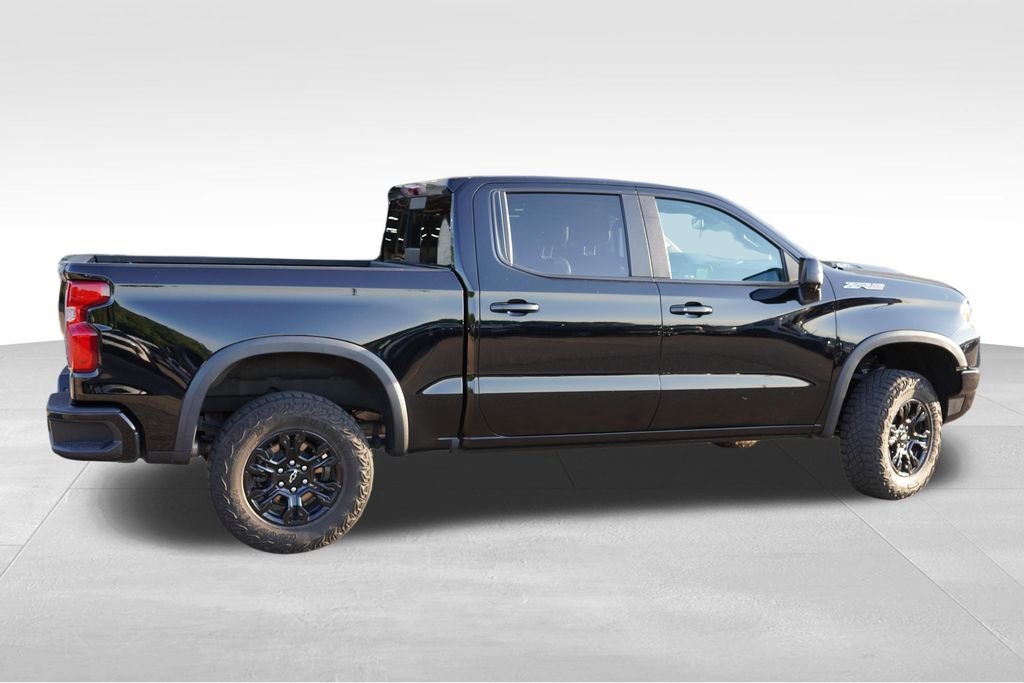 Used 2023 Black Chevrolet ZR2 image 4