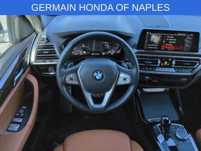 Used 2022 Dark Graphite BMW xDrive30i image 18