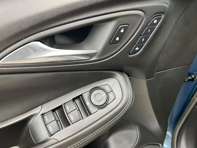 2024 Buick Encore GX Avenir - Photo 22