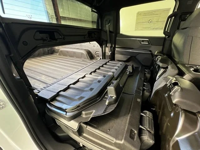 New 2026 Summit White GMC Elevation Extended Range image 42