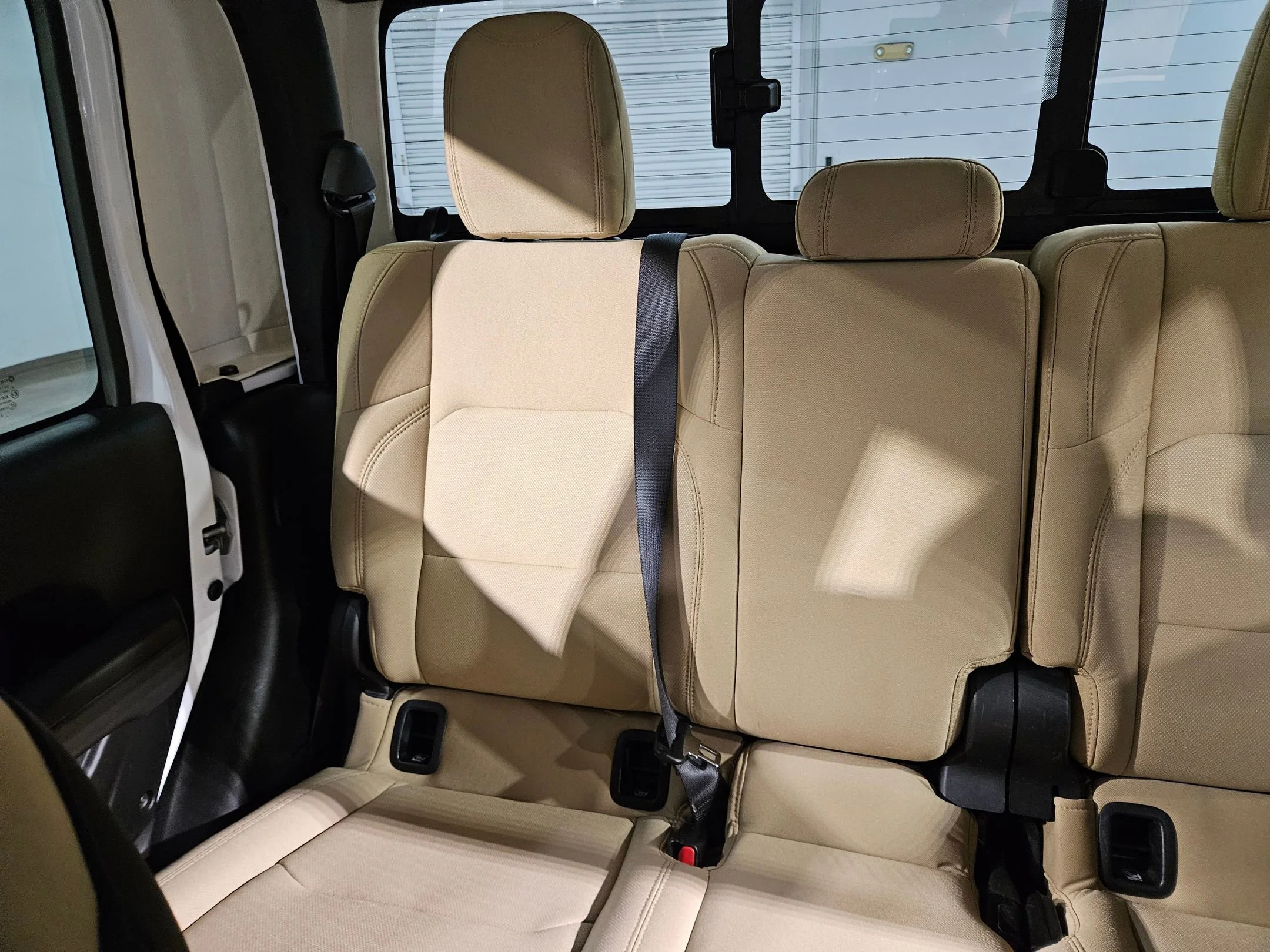 Used 2023 Bright White Clearcoat Jeep Sport S image 12