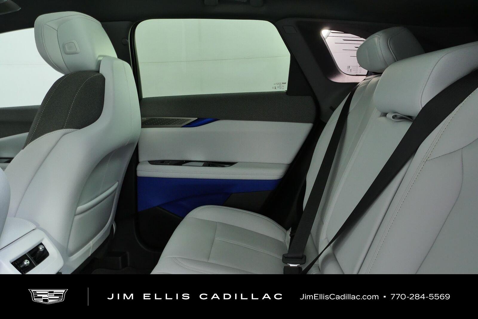2027 Cadillac OPTIQ Luxury - Photo 57