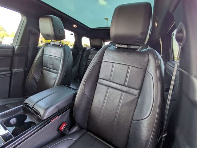 Used 2022  Land Rover Dynamic image 23