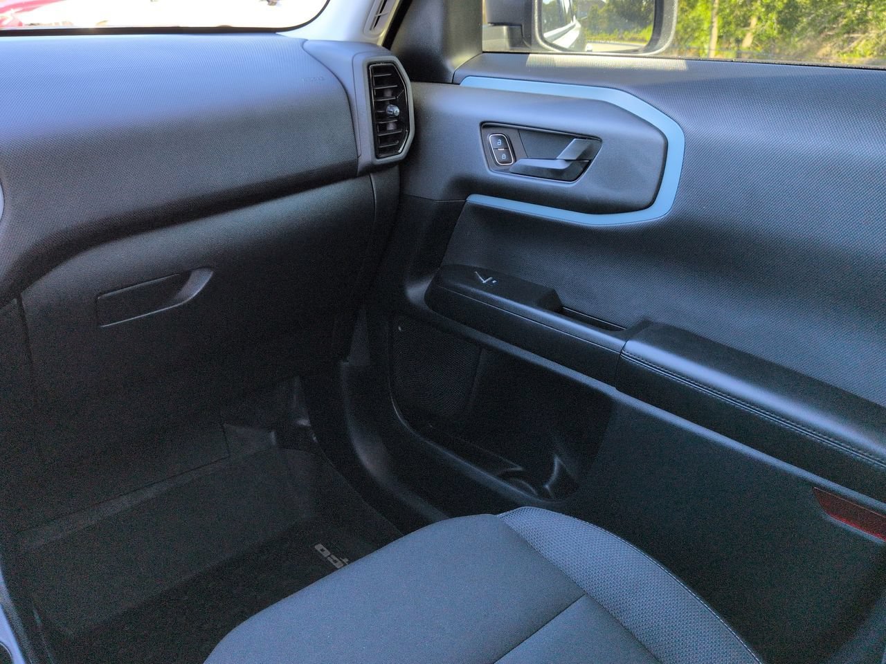 Used 2022 Gray Metallic Ford Badlands image 18
