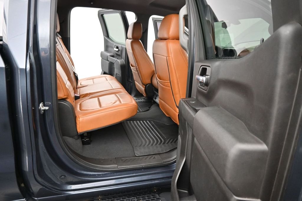 Used 2021 Gray Chevrolet Custom image 21