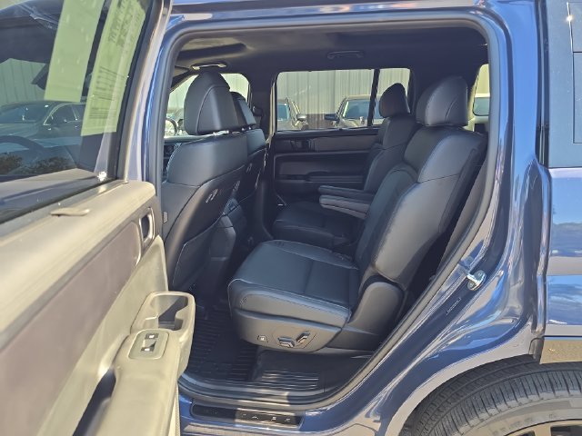 Used 2025 Blue Hyundai Calligraphy image 14