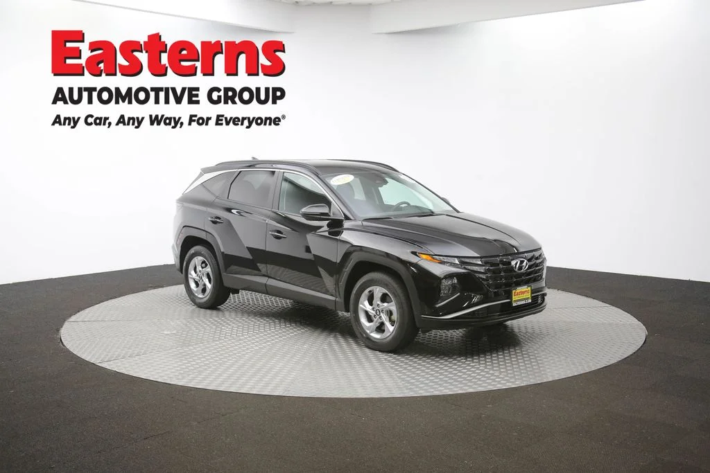 Used 2022 Black Hyundai SEL image 49