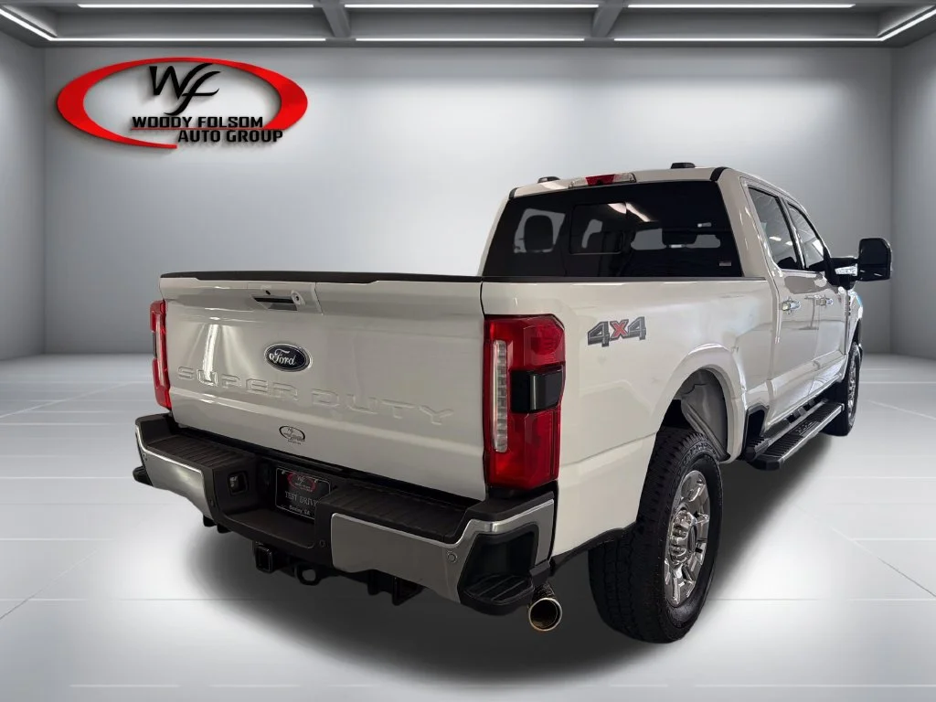 Used 2024 White Ford Lariat image 6