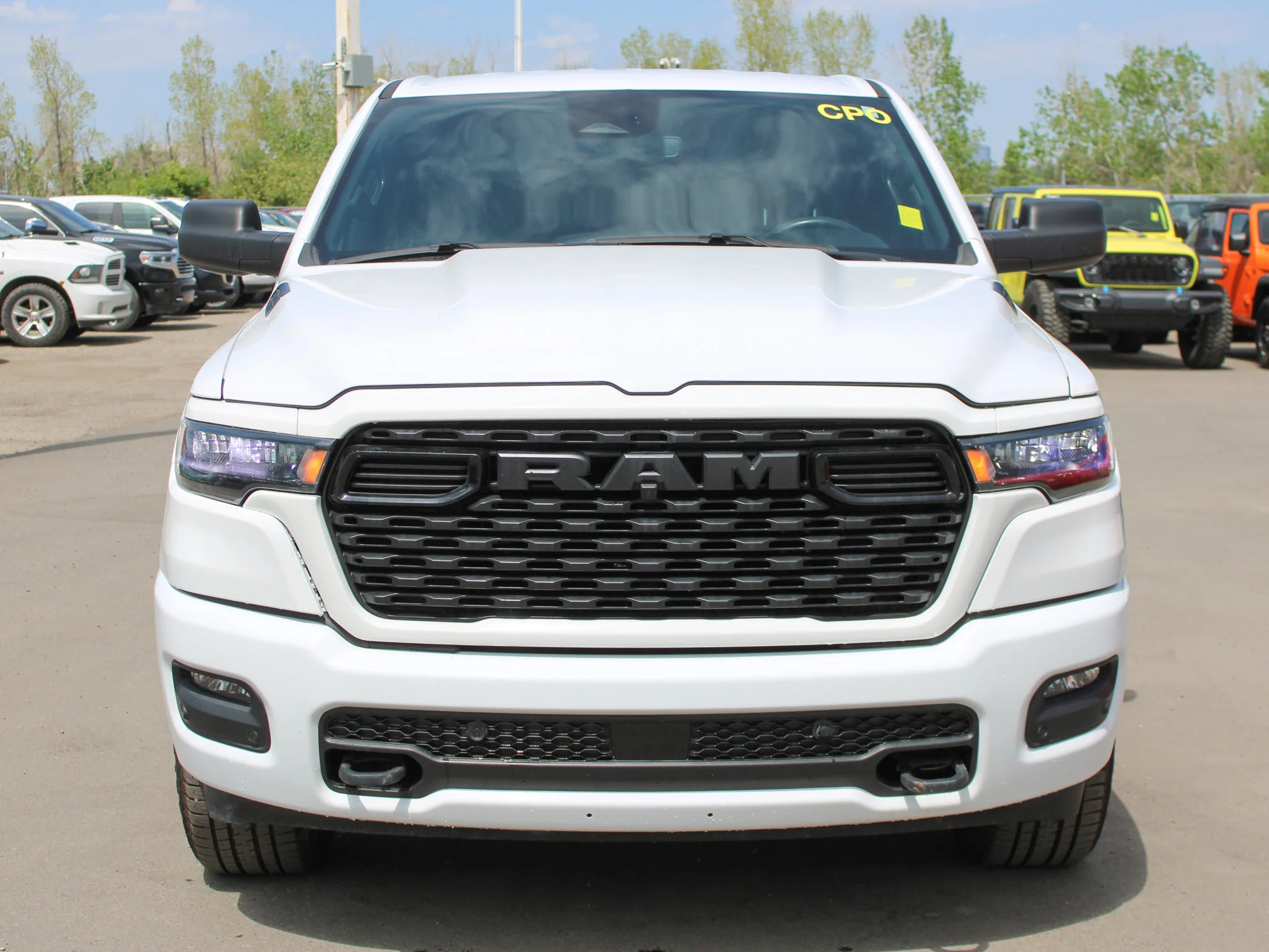 Certified Used 2025 White RAM Tradesman * Adaptive Cruise | Protection Group | Sport Appearance | 3M PPF | Apple CarPlay image 10