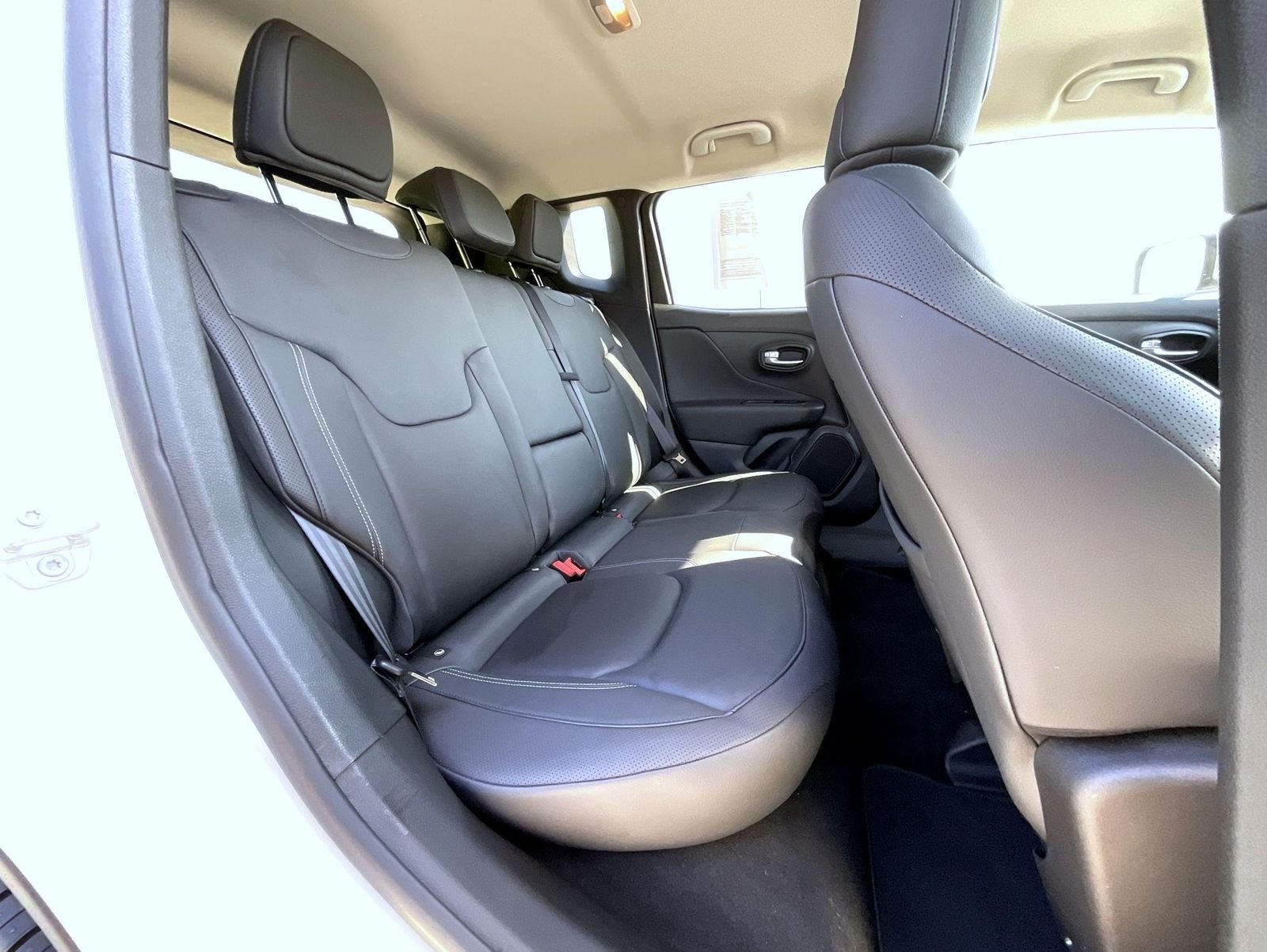 Used 2020 White Jeep Limited image 20