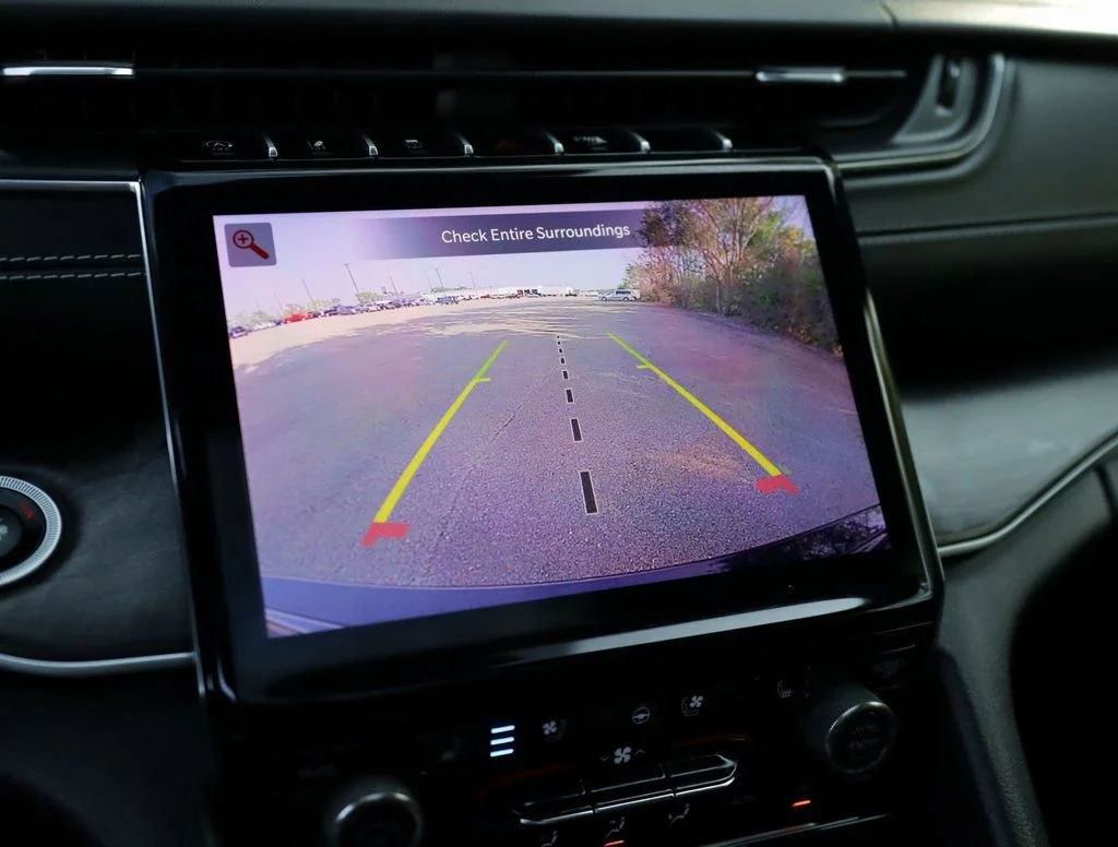 2022 Jeep Grand Cherokee Overland - Photo 18
