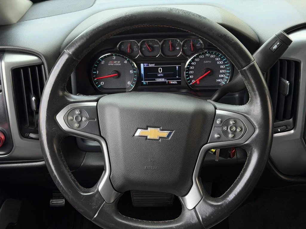 Used 2017 White Chevrolet LT image 19